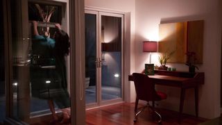 Lisa_Edelstein_-_Girlfriends__Guide_to_Divorce_s01e03 (2014)