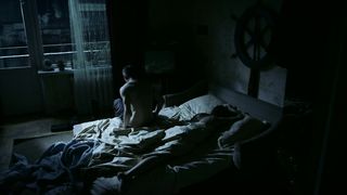 Mariya Poezzhaeva - Motylki s01e03 (2014) celeb topless scenes