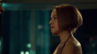 Tatiana_Maslany_-_Orphan_Black_s02e03-05_ (2014)