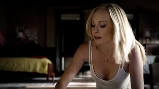 Candice_Accola_-_The_Vampire_Diaries_s05e11-12 (2014)
