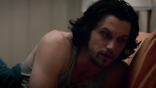 Deborah_Ann_Woll_-_True_Blood_s07e04-05 (2014)