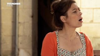 Laure Calamy - Zouzou (2014) celebrity pie scene