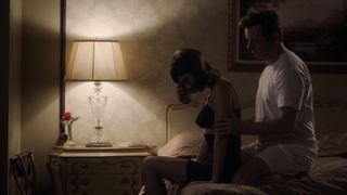 Lizzy Caplan naked - Masters_of_Sex_s02e12 (2014)