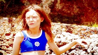 Natalia Avelon - Alles Inklusive (2014) celebs topless scenes