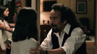 Paulina Gaitan, Daniela Soto Vell - Eddie Reynolds y Los Angeles de Acero (2014)