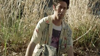 Zoe Duchesne - In America s01e06 (2014) celebs sexy video